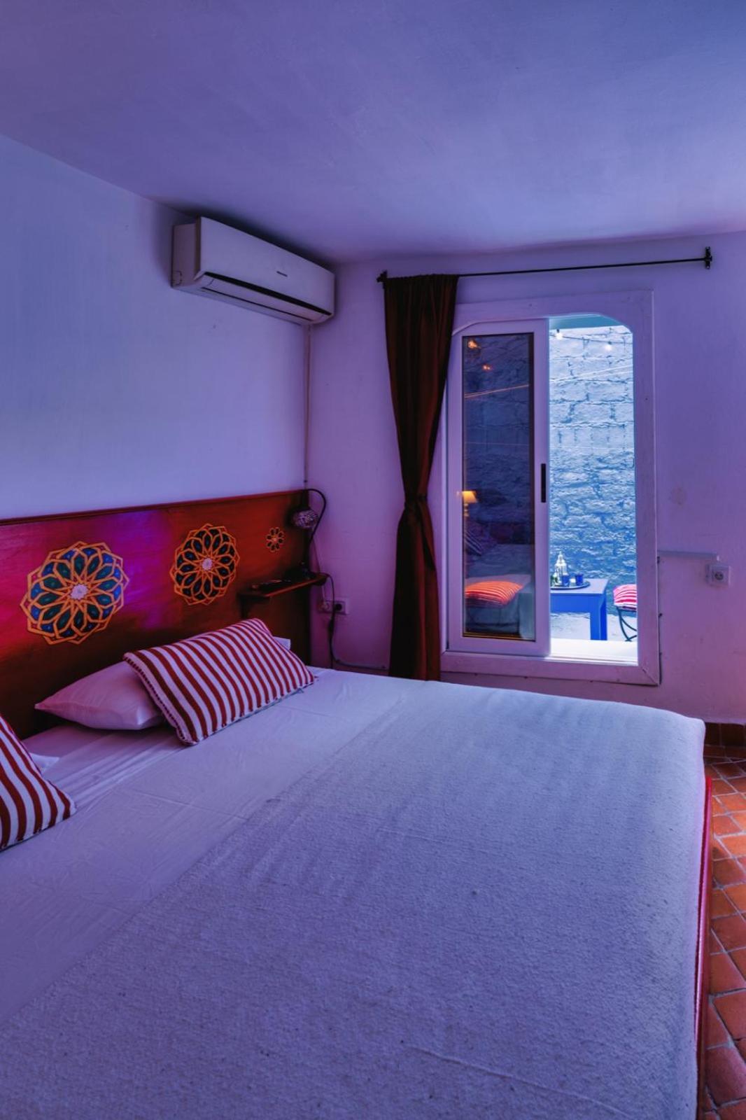 Dar Zambra Hotel เชฟชาอูน ห้อง รูปภาพ
