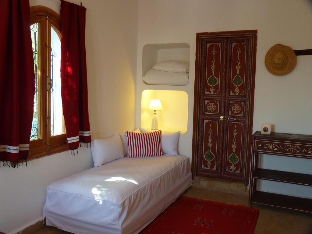 Dar Zambra Hotel เชฟชาอูน ห้อง รูปภาพ